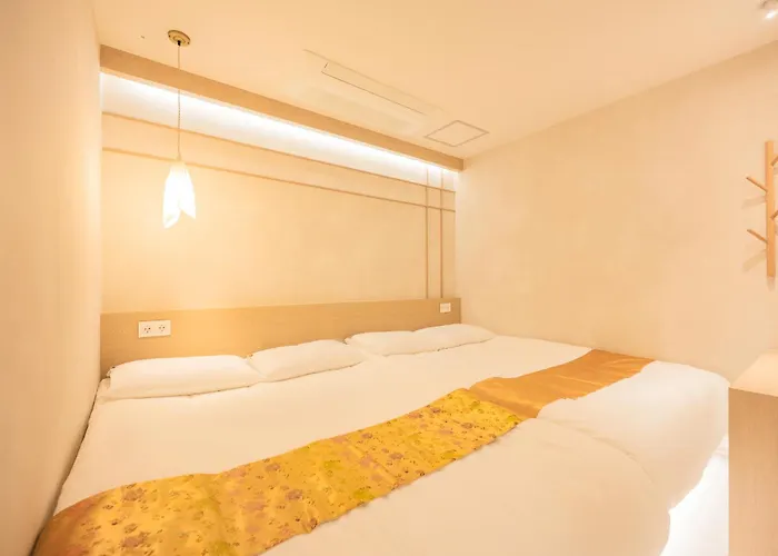 희재,서면역 도보 2분,침대10개,22명 단체숙소,자쿠지,3박이상 픽업, 5박이상 픽드랍서비스 Hébergement de vacances