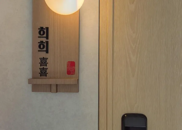 희재,서면역 도보 2분,침대10개,22명 단체숙소,자쿠지,3박이상 픽업, 5박이상 픽드랍서비스